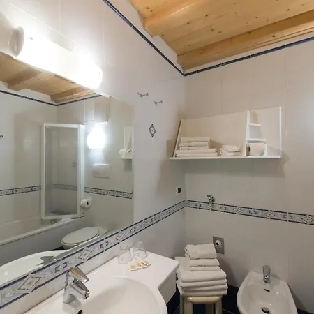 L'Grof - Al Conte Apartment San Martino in Badia Exterior photo